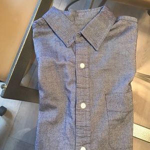 Arrow dress shirt, medium, excellent condition
