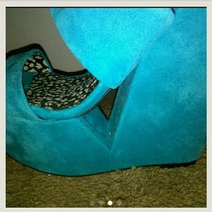 Jessica Simpson Unique Teal Blue Wedges