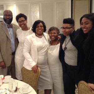 Meet your Posher, Leta