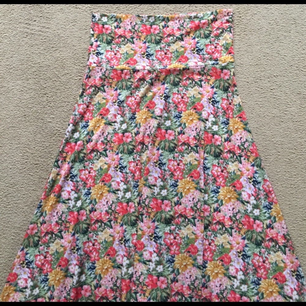 LuLaRoe Maxi