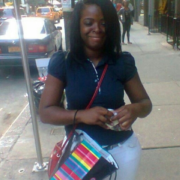 Meet your Posher, Niclesa - Picture 1 of 1