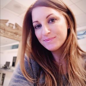 Meet your Posher, Venessa