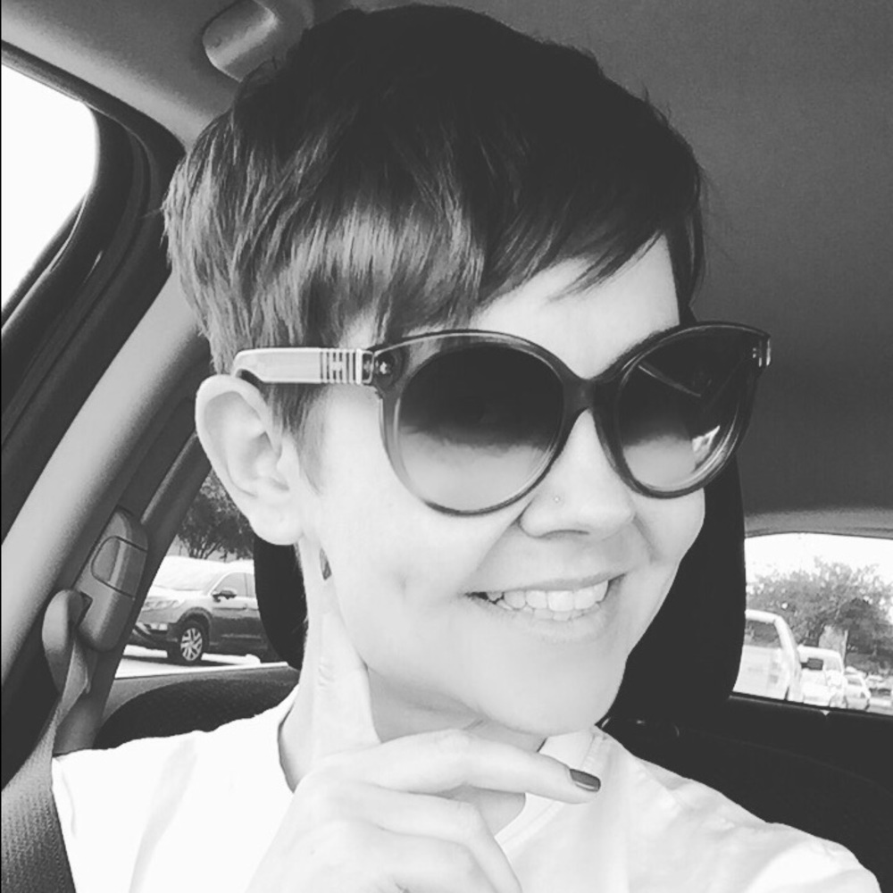 Meet your Posher, Miriam E.