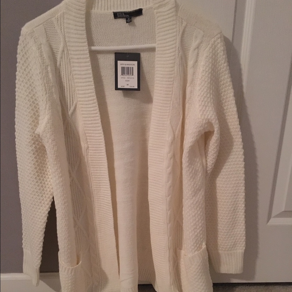 NWT White/Cream Cardigan