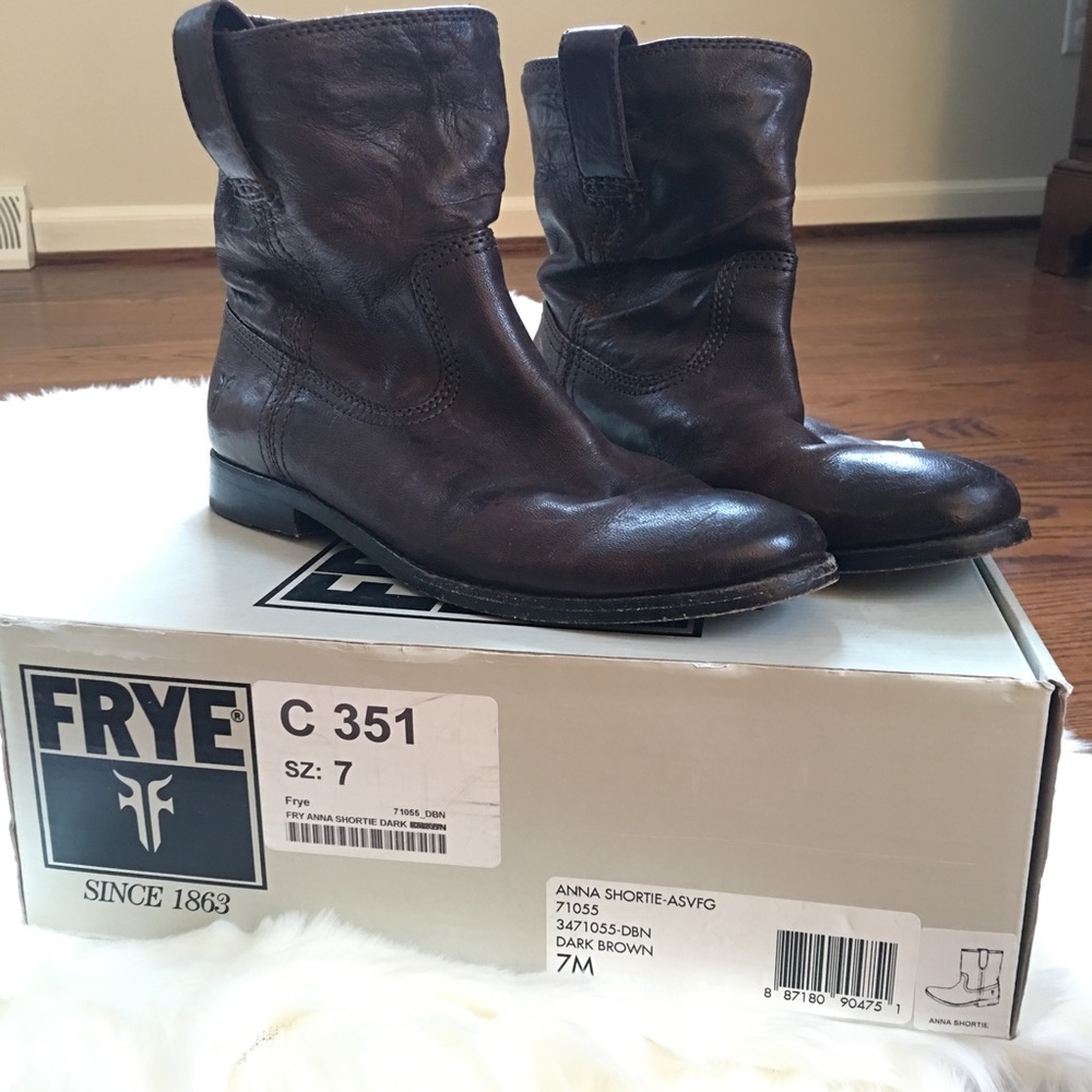 Frye Anna shortie dark brown bootie boot sz 7 EUC