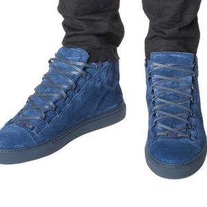 Meet your Posher, Jay