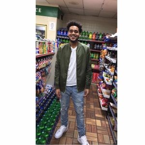 Meet your Posher, Jerome