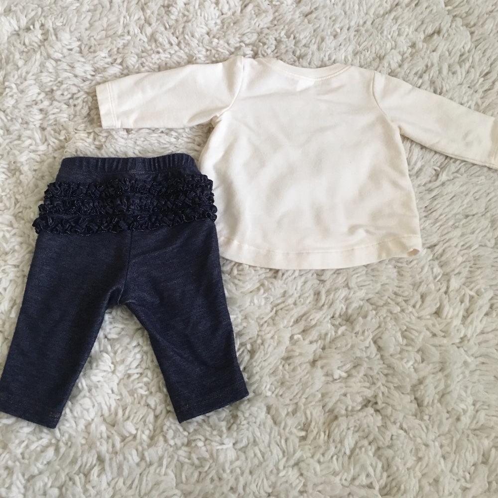 Old Navy set - Picture 2 of 2