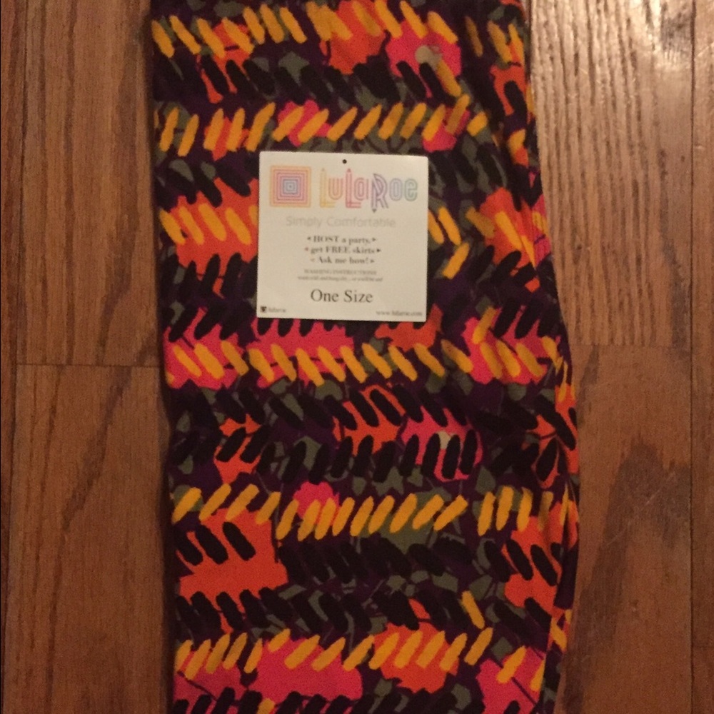 NWT OS LuLaRoe Abstract Leggings 🦄