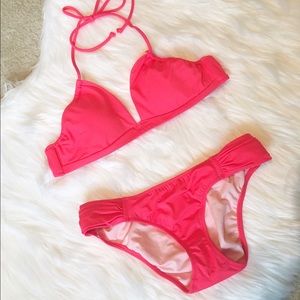 VS hot coral swim
