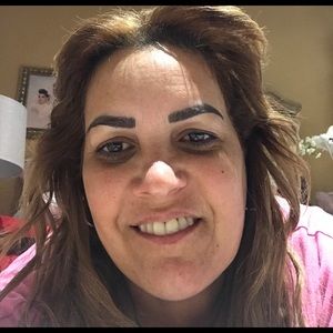 Meet your Posher, Roxana