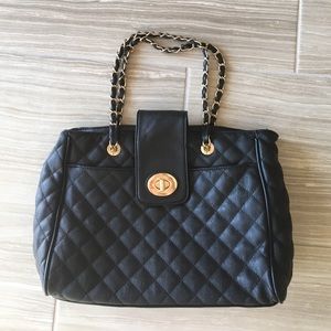 Black quilted Aldo purse with gold chain straps