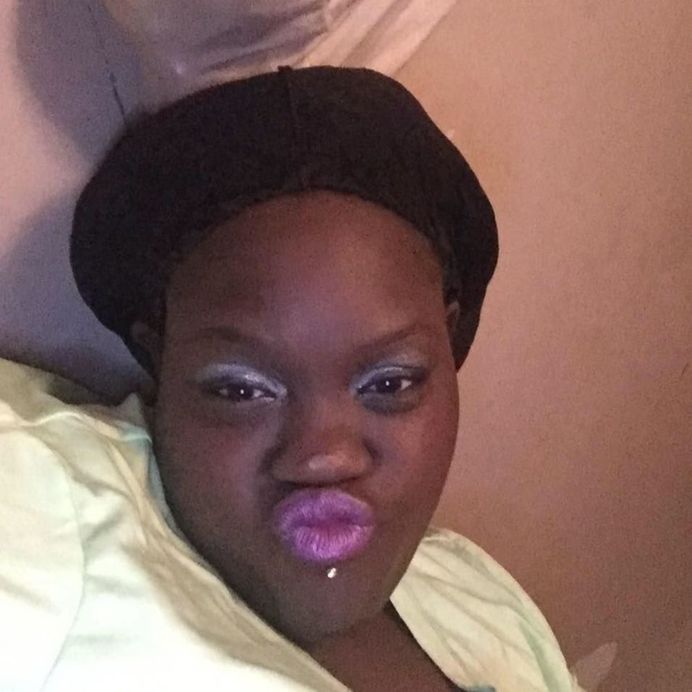 Meet your Posher, Tiffany