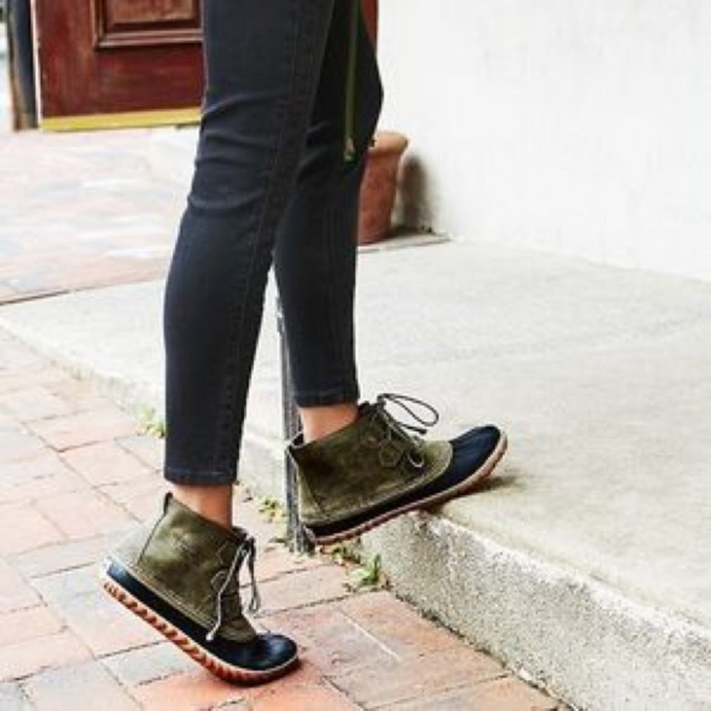 Sorel Out N' About Boot (Sage/Black)