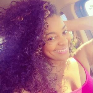 Meet your Posher, Bria