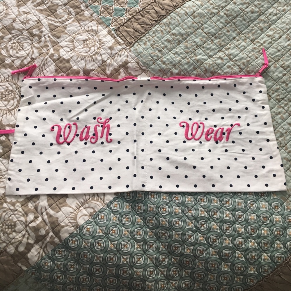 Gap travel bag