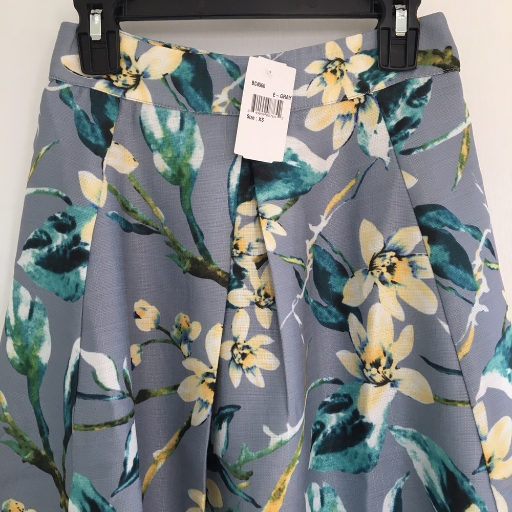 NWT J by J.O.A floral skirt