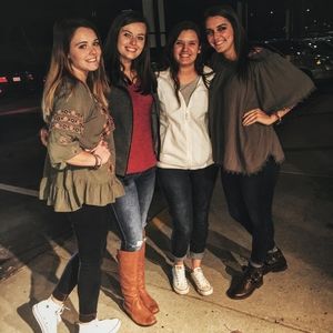 Meet your Posher, Jenna