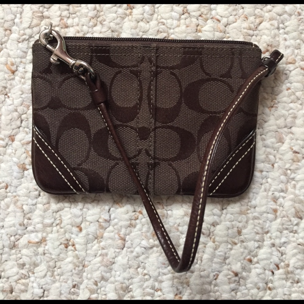 Coach Logo Wristlet *Vintage* - Picture 2 of 4