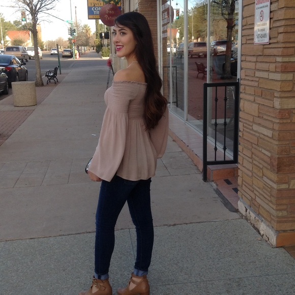 Off Shoulder Top-Last One - Picture 2 of 3