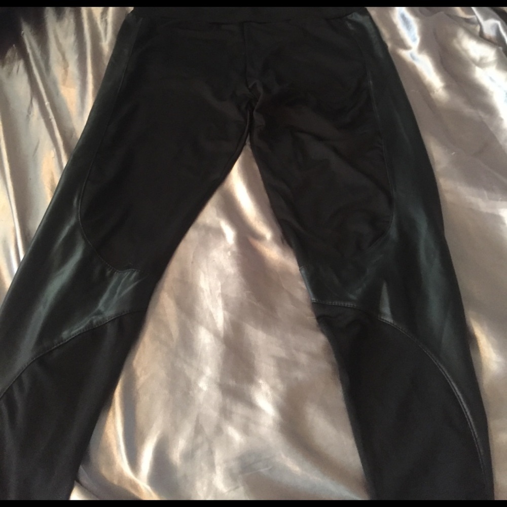 Black leggings by cotton candy