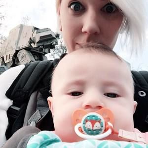 Meet your Posher, Whitney