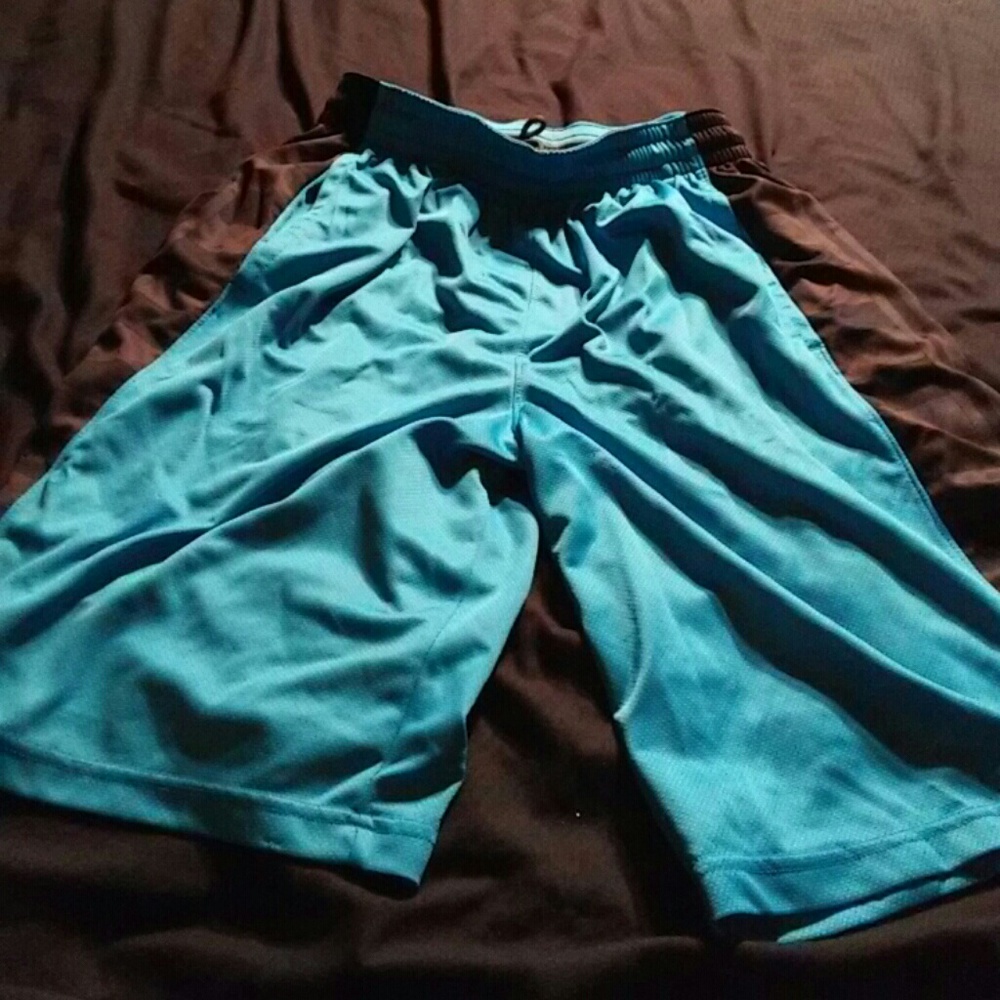 Nike dri-fit basketball shorts