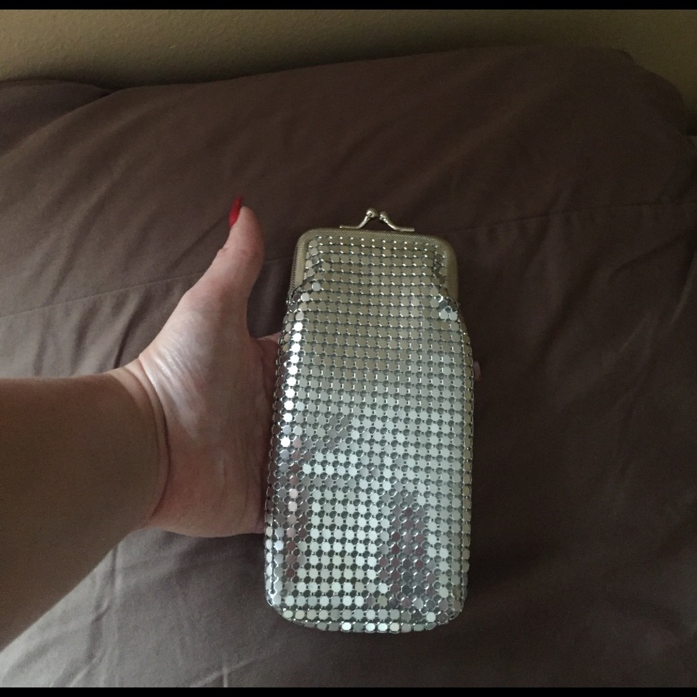 Cigarette case mesh silver bag