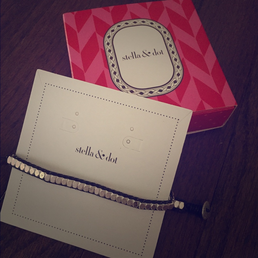 Stella + Dot Nugget Wrap Bracelet