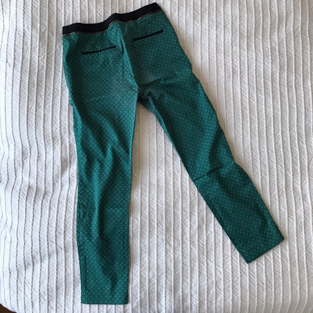 Zara Geometric Print Pants in Green - Picture 2 of 3