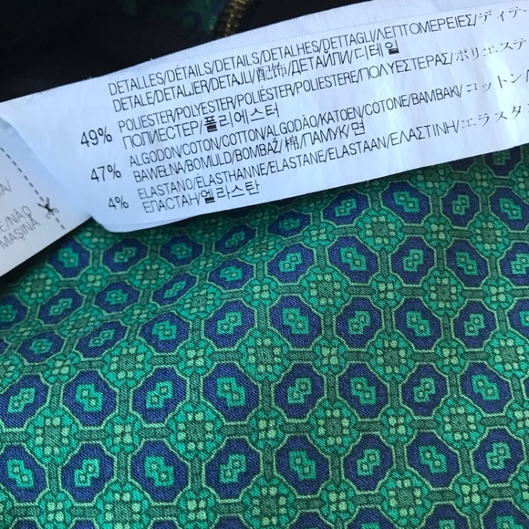 Zara Geometric Print Pants in Green - Picture 3 of 3