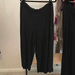 Wide leg crop wearever pants