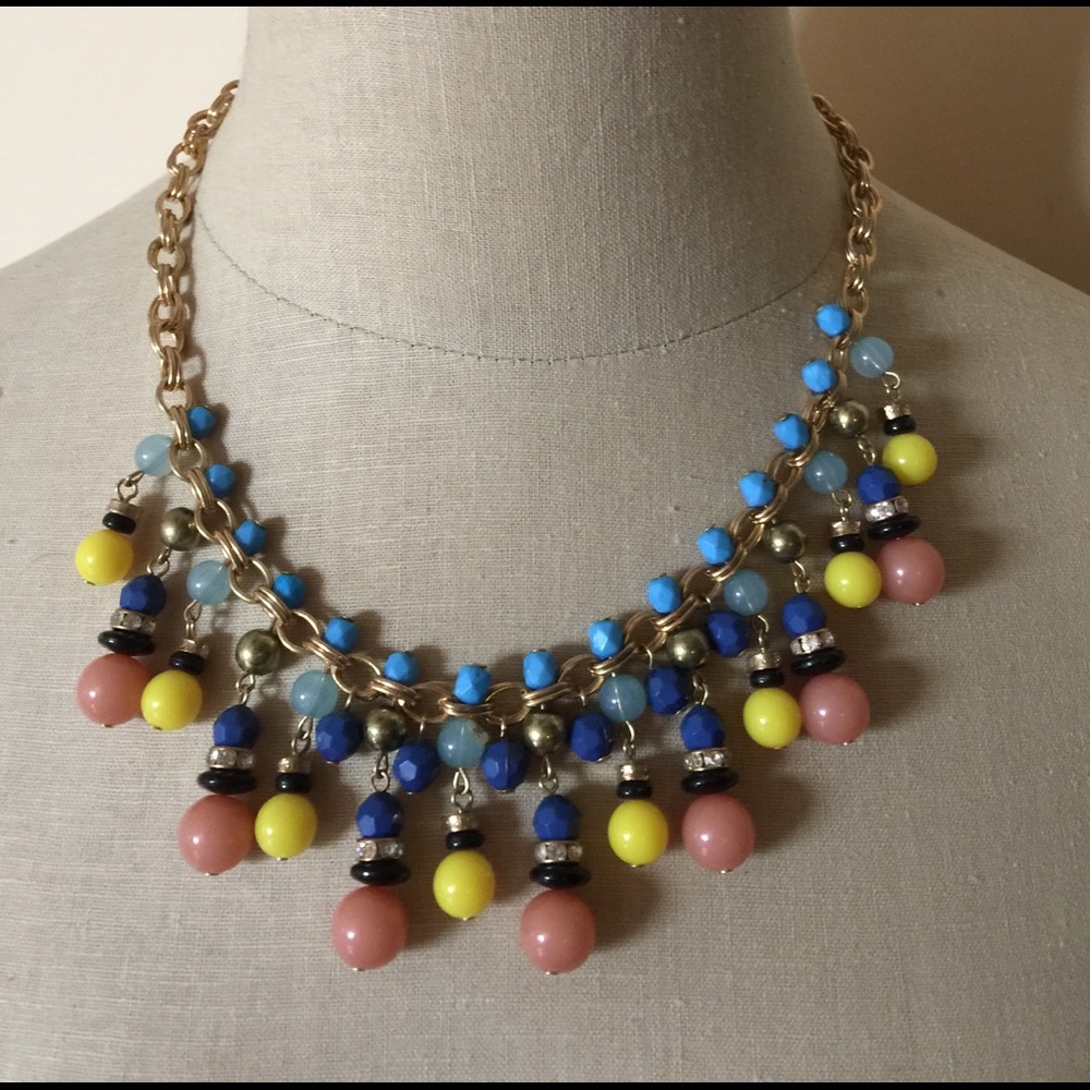 Francescas statement necklace