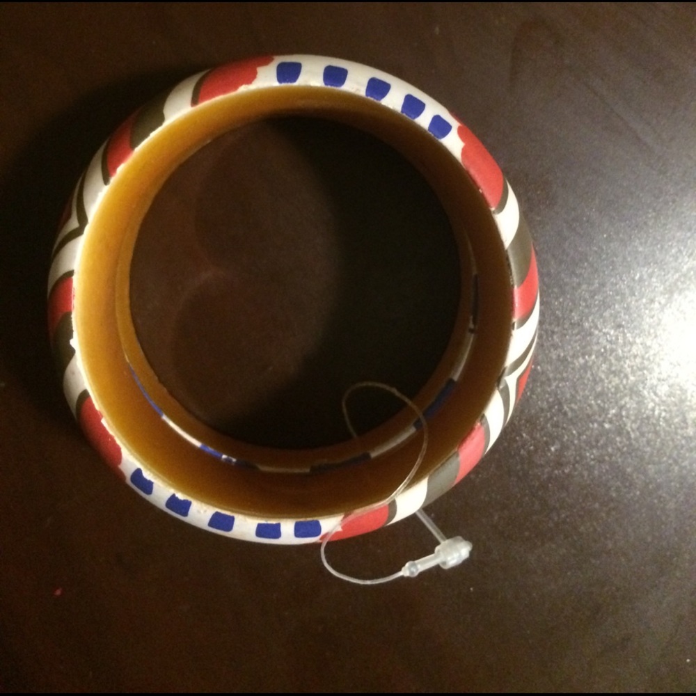Hand crafted bracelets - Picture 3 of 3