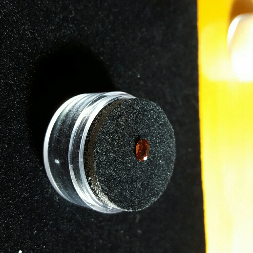 Natural Rare Color-Change Garnet Oval Cut VS .20ctw Unheated