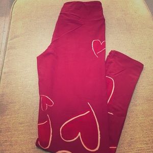 Lularoe OS Valentines leggings