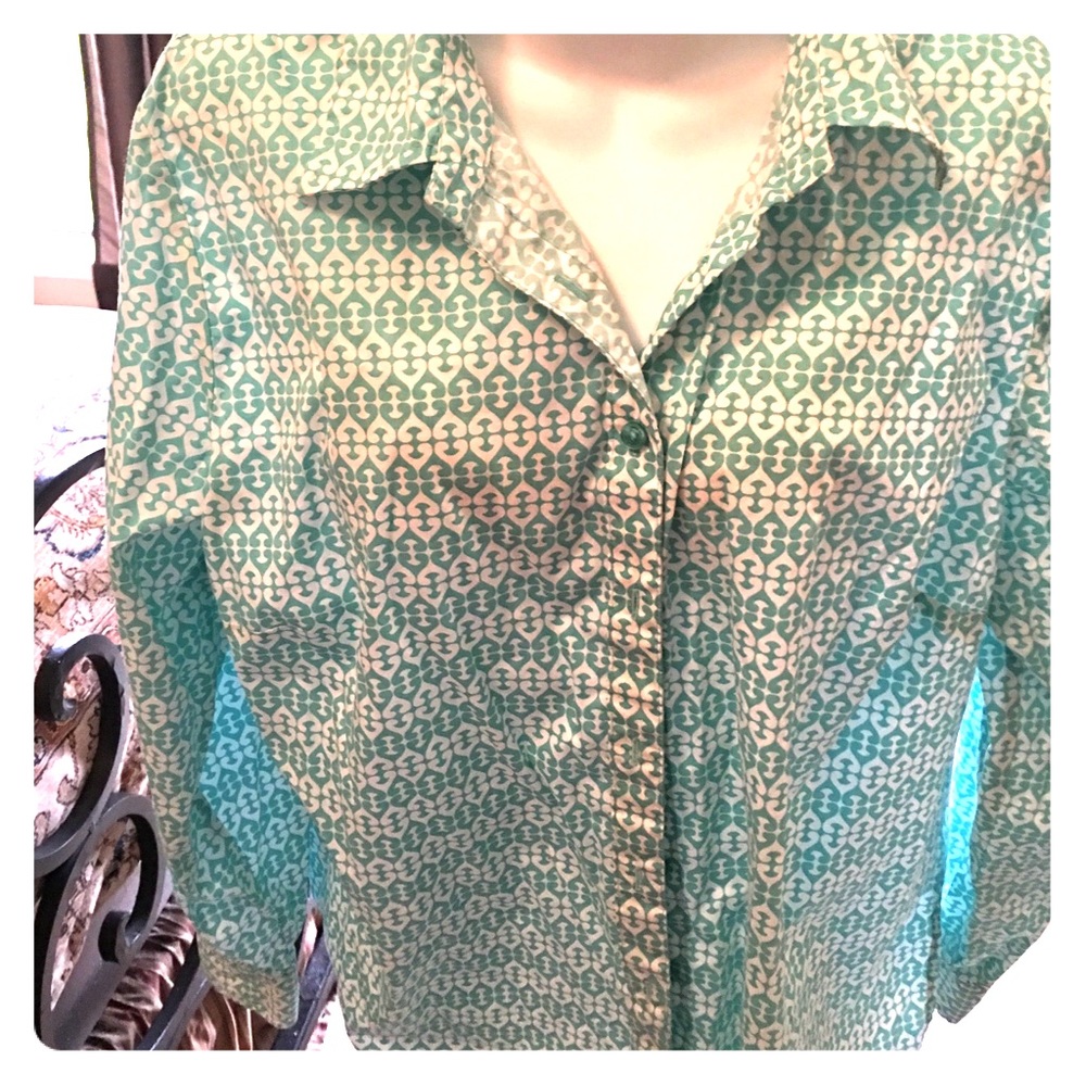 Jones New York button down shirt