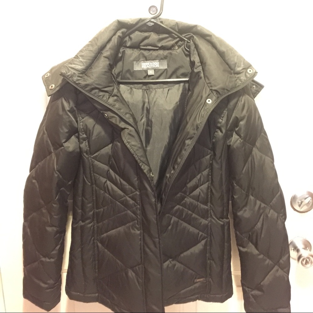 Kenneth Cole black puffy jacket