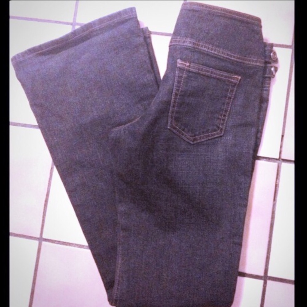 Bebe JEANS flare leg dark wash like new