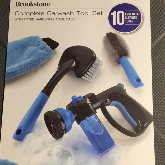 Brookstone Other Brookstone Complete Carwash Tool Gift Set Poshmark