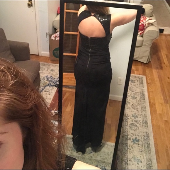 Nicole Miller Evening Gown - Picture 7 of 8