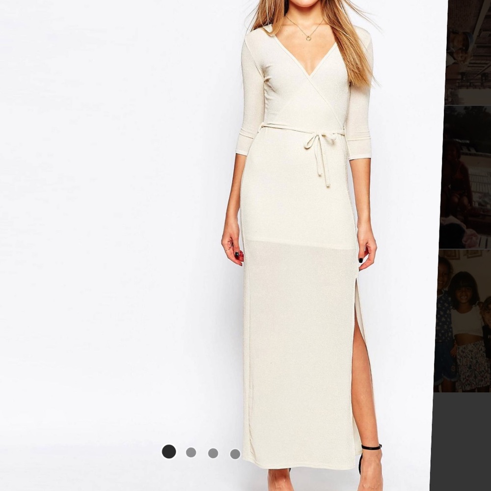 Maxi dress with glittered fabric