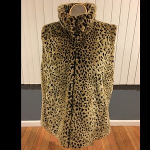 Reversible leopard print vest