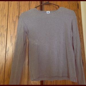 2/10! Long Sleeve Gap Shirt