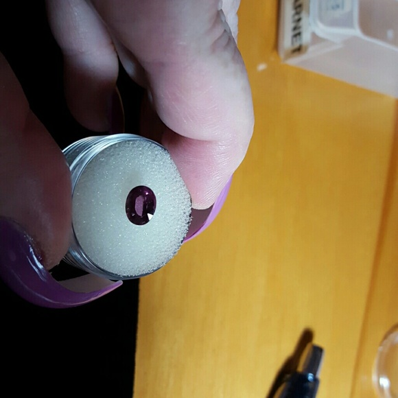 Natural Rare Oval Cut Raspberry Rhodolite Garnet - Picture 4 of 4