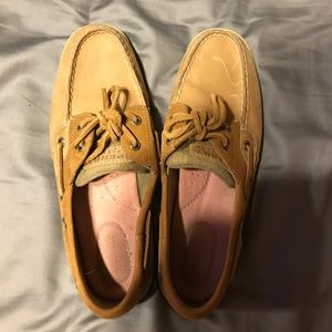 Women's sperry topsiders!