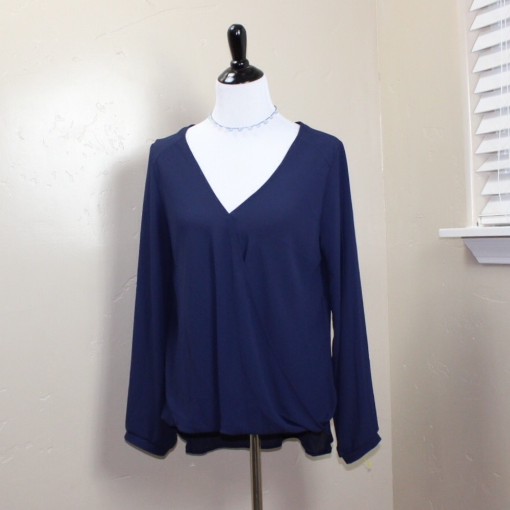 NWT Lux top