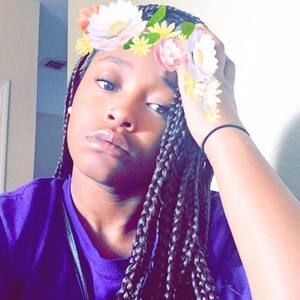 Meet your Posher, Alexus