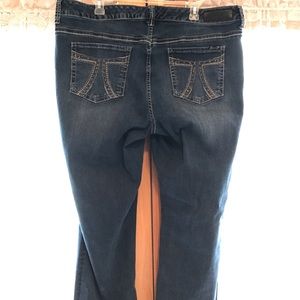 Women's jeans