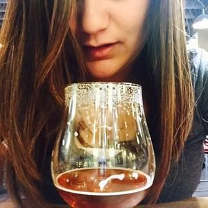 Meet your Posher, Valeria